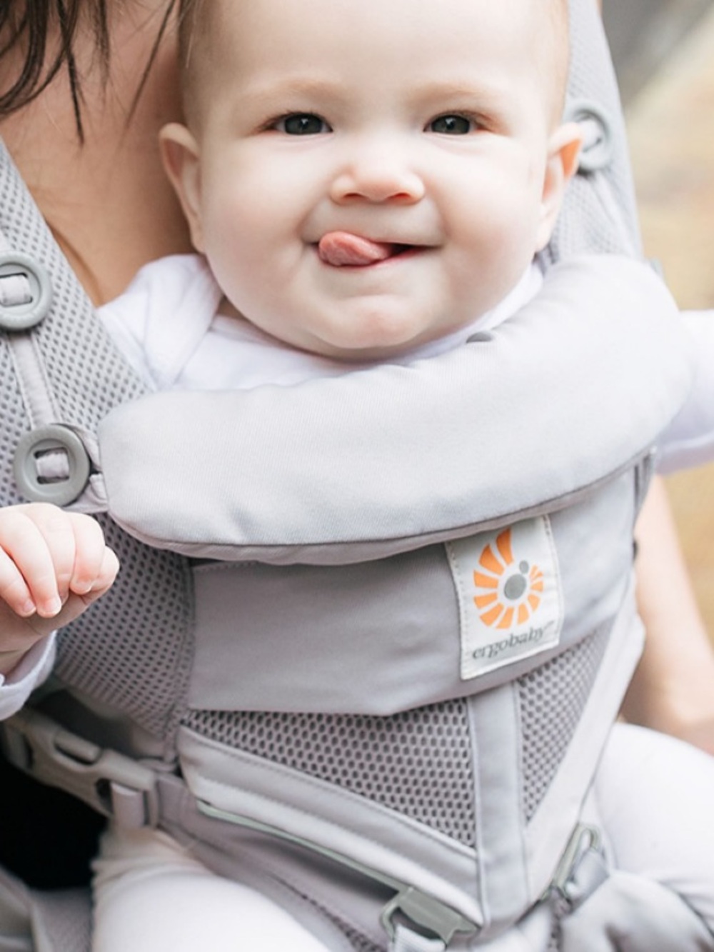 Ergobaby Gray Mesh - Omni 360 Cool Air Breeze - Picture 4 of 11
